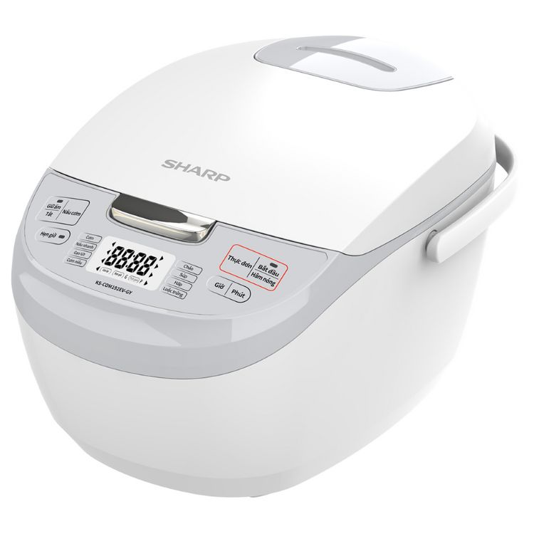 Nồi Cơm Điện Tử Sharp 1.8 Lít KS-COM192EV-GY: Trợ Thủ Đắc Lực Cho Bữa Cơm Gia Đình Việt Bạn đang tìm kiếm một chiếc nồi cơm điện không chỉ nấu cơm ngon mà còn tích hợp nhiều tính năng thông minh, thiết kế hiện đại để làm đẹp không gian bếp? Nồi cơm điện tử Sharp 1.8 lít KS-COM192EV-GY chính là câu trả lời hoàn hảo. Đến từ thương hiệu Sharp Nhật Bản uy tín, dòng sản phẩm này hội tụ đầy đủ các yếu tố: Bền - Đẹp - Đa năng. 1. Thông số kỹ thuật chi tiết Trước khi đi sâu vào tính năng, hãy cùng điểm qua các thông số ấn tượng của model này: Model: KS-COM192EV-GY Dung tích: 1.8 Lít (Thích hợp cho gia đình 4 - 6 thành viên) Công suất: 790W Loại nồi: Nồi cơm điện tử Chất liệu lòng nồi: Nhôm phủ chống dính cao cấp Công nghệ nấu: 3D (Tỏa nhiệt từ 3 hướng) Chế độ nấu: 12 chế độ cài đặt sẵn Hẹn giờ: Lên đến 24 giờ Phụ kiện: Xửng hấp, muỗng cơm, cốc đong. 2. Những ưu điểm vượt trội của Sharp KS-COM192EV-GY Thiết kế hiện đại, sang trọng với gam màu Xám (Grey) Chữ "GY" trong mã sản phẩm viết tắt cho màu Grey (Xám). Nồi sở hữu thiết kế bo tròn tinh tế, vỏ ngoài bằng nhựa cao cấp chịu nhiệt, chống bám bẩn hiệu quả. Màu xám trung tính không chỉ mang lại cảm giác sạch sẽ mà còn tạo điểm nhấn sang trọng cho căn bếp hiện đại của bạn. Dung tích 1.8 lít - Sự lựa chọn "vàng" cho gia đình Với dung tích 1.8 lít, nồi đáp ứng tốt nhu cầu nấu nướng cho gia đình từ 4 đến 6 người. Dù là nấu cơm hằng ngày hay chuẩn bị những bữa tiệc nhỏ tại gia, chiếc nồi này vẫn đảm bảo cung cấp lượng cơm dẻo ngon, nóng hổi cho cả nhà. Công nghệ nấu 3D giúp cơm chín đều, không bị nát Khác với các dòng nồi cơm điện cơ truyền thống chỉ truyền nhiệt từ đáy, Sharp KS-COM192EV-GY sử dụng công nghệ nhiệt 3D. Nhiệt lượng được luân chuyển đều từ dưới đáy lên, xung quanh thân nồi và từ nắp nồi xuống. Nhờ đó, hạt gạo được chín đều từ trong ra ngoài, giữ trọn dưỡng chất và độ ngọt tự nhiên, hạn chế tối đa tình trạng cơm bị sống hoặc nhão ở bề mặt. 3. Đa dạng chế độ nấu - "Cân" mọi món ngon chỉ với một nút bấm Điểm làm nên sự khác biệt của nồi cơm điện tử chính là sự đa năng. Sản phẩm này được tích hợp sẵn nhiều chế độ nấu tự động, giúp bạn tiết kiệm thời gian tối đa: Nấu cơm trắng: Chế độ mặc định cho hạt cơm tơi xốp. Nấu cơm gạo lứt: Tối ưu nhiệt độ để hạt gạo lứt chín mềm, không bị cứng. Nấu cháo/Làm súp: Giữ nhiệt ổn định để món ăn chín nhừ mà không bị trào. Làm bánh: Bạn có thể tự tay làm những chiếc bánh bông lan mềm mịn ngay tại nhà. Hấp thực phẩm: Tận dụng xửng hấp đi kèm để chế biến các món rau củ, xôi, bánh bao bổ dưỡng. Màn hình LED hiển thị rõ ràng cùng hệ thống nút bấm điện tử bằng tiếng Anh/Việt (tùy phiên bản) giúp ngay cả người lớn tuổi cũng có thể dễ dàng thao tác. 4. Lòng nồi chống dính cao cấp, an toàn sức khỏe Lòng nồi của Sharp KS-COM192EV-GY được làm từ hợp kim nhôm dày dặn, giúp giữ nhiệt cực tốt. Đặc biệt, lớp phủ chống dính cao cấp giúp cơm không bị cháy khét hay bám dính vào thành nồi, việc vệ sinh sau khi sử dụng trở nên nhẹ nhàng hơn bao giờ hết. Chất liệu này đã được kiểm định an toàn, không sản sinh chất độc hại ở nhiệt độ cao. 5. Tiện ích thông minh: Hẹn giờ và Giữ ấm Bạn là người bận rộn? Tính năng hẹn giờ nấu lên đến 24 giờ sẽ là "cứu cánh". Bạn có thể vo gạo từ sáng, hẹn giờ và khi đi làm về, nồi cơm đã sẵn sàng chờ đón. Ngoài ra, khả năng giữ ấm lên đến 12-24 giờ giúp cơm luôn ở trạng thái ngon nhất như vừa mới nấu. 6. Hướng dẫn sử dụng và bảo quản nồi bền lâu Để chiếc nồi cơm điện Sharp của bạn luôn bền bỉ theo thời gian, hãy lưu ý một số điểm sau: Lau khô đáy nồi: Trước khi đặt lòng nồi vào vỏ, hãy dùng khăn khô lau sạch nước ở đáy để bảo vệ mâm nhiệt. Sử dụng phụ kiện đi kèm: Nên dùng muỗng nhựa hoặc gỗ đi kèm để tránh làm trầy xước lớp chống dính. Vệ sinh định kỳ: Thường xuyên tháo van thoát hơi và nắp trong để rửa sạch, tránh mùi hôi và vi khuẩn tích tụ. Tránh vật sắc nhọn: Không dùng miếng cọ rửa bằng kim loại để chà sát lòng nồi. 7. Tại sao nên mua Sharp KS-COM192EV-GY tại Bếp Việt? Khi mua sắm tại Bếp Việt, chúng tôi cam kết mang đến cho khách hàng: Sản phẩm chính hãng 100%: Đầy đủ giấy tờ, tem bảo hành từ Sharp Việt Nam. Giá cả cạnh tranh: Nhiều chương trình ưu đãi, giảm giá hấp dẫn (lên đến 41% như trên hình ảnh). Giao hàng nhanh chóng: Hỗ trợ lắp đặt và hướng dẫn sử dụng tận tình. Chính sách đổi trả linh hoạt: Bảo vệ quyền lợi khách hàng tối đa nếu có lỗi từ nhà sản xuất. Nồi cơm điện tử Sharp 1.8 lít KS-COM192EV-GY không chỉ là một thiết bị nấu nướng, nó là sự đầu tư cho sức khỏe và niềm vui trong mỗi bữa cơm gia đình. Đặt hàng ngay hôm nay tại Bếp Việt để nhận ưu đãi tốt nhất!